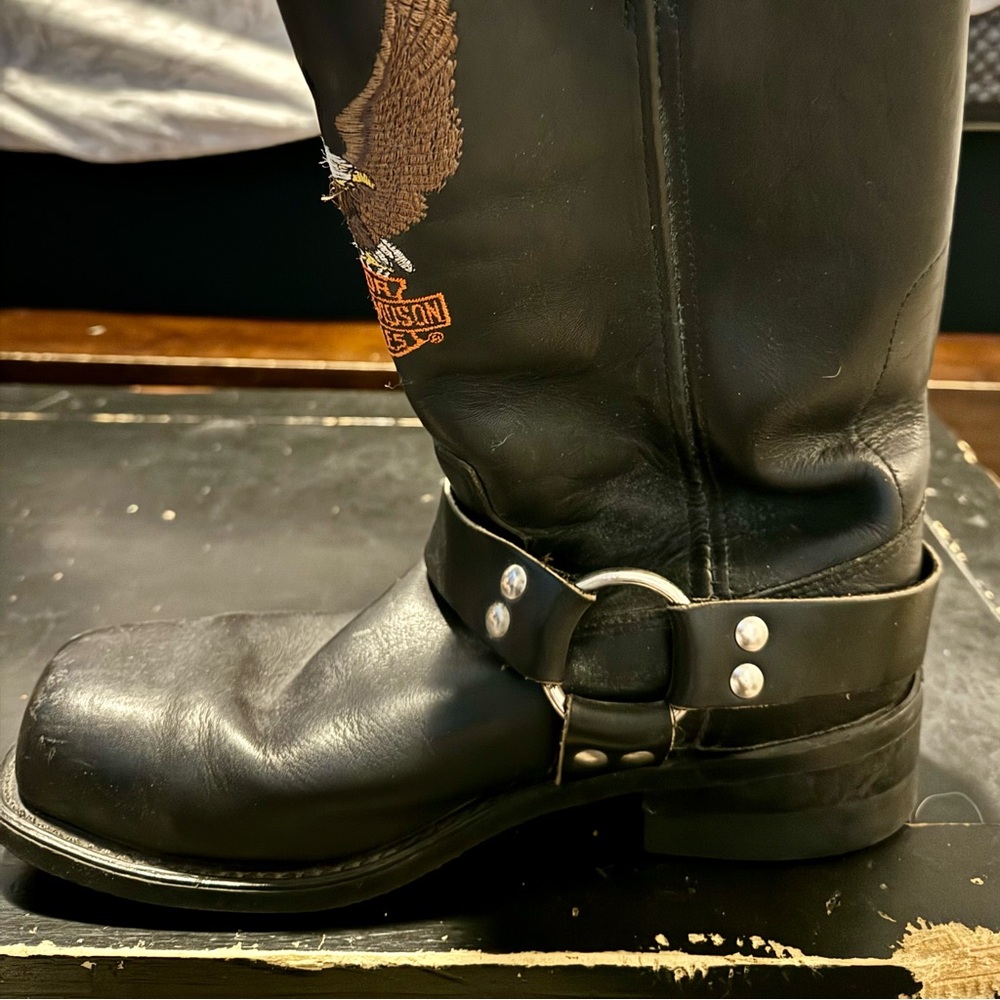 Size 8 1/2 men’s Harley Davidson Riding Boots